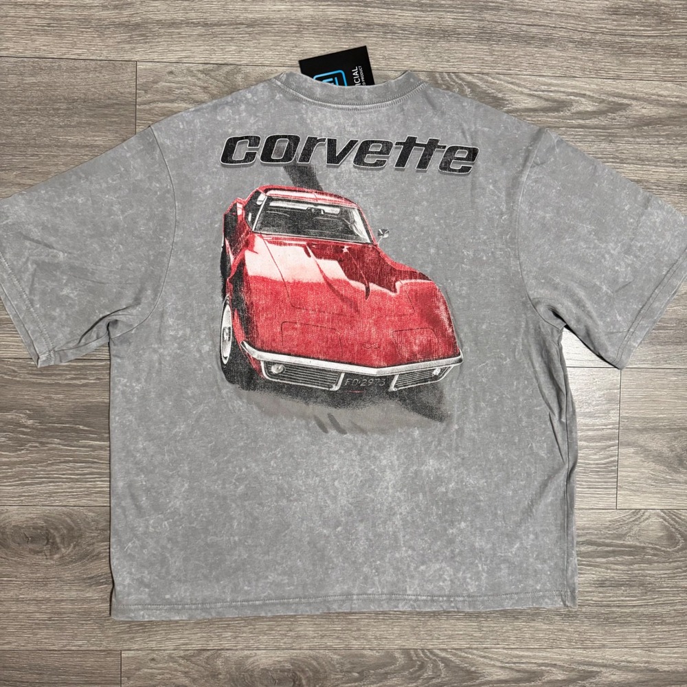 GM Corvette Mens T-Shirt Size L Grey Mineral Wash Graphic Red C3 Stingray Cotton